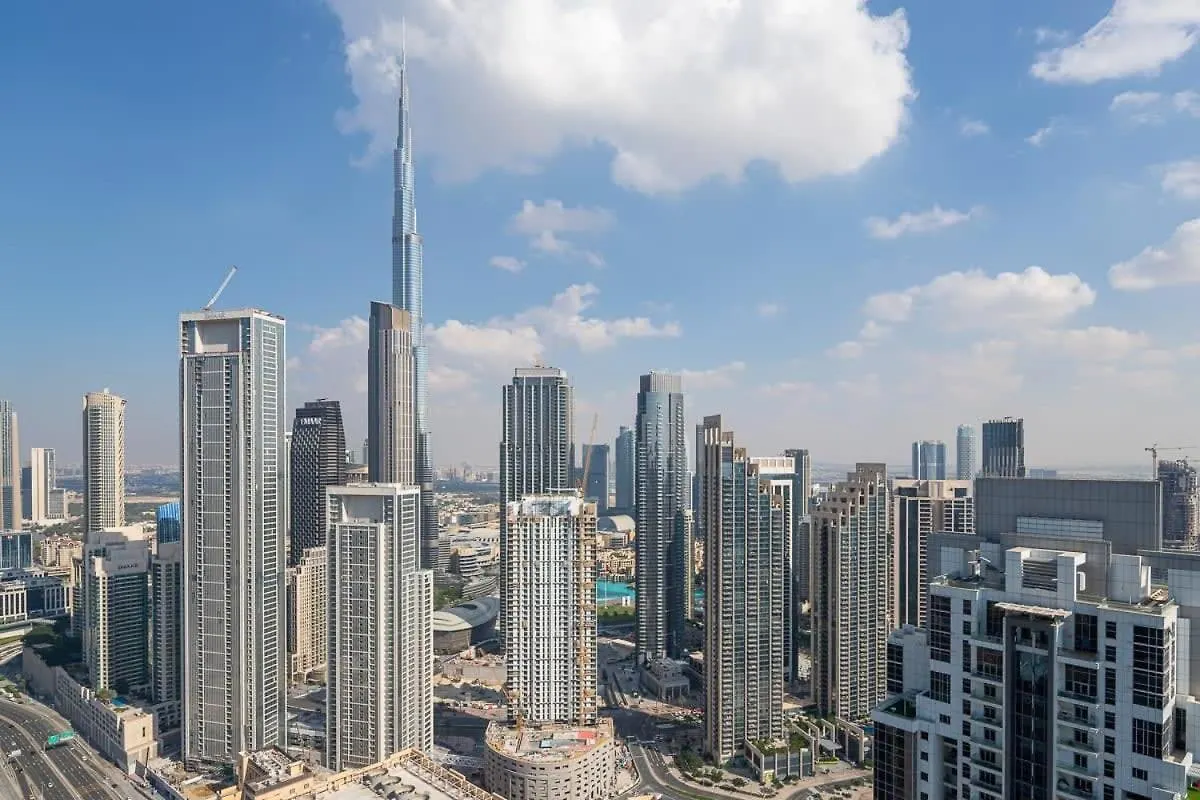 Frank Porter - Paramount Midtown Dubai
