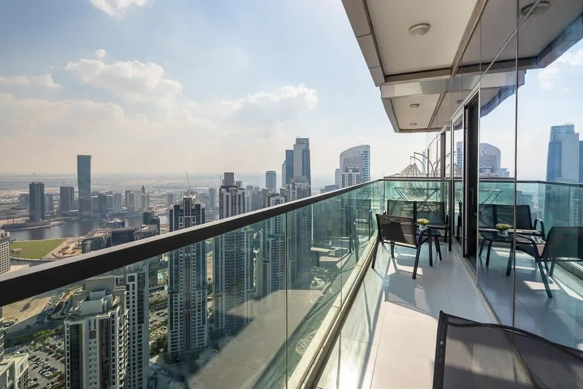 Frank Porter - Paramount Midtown Dubai